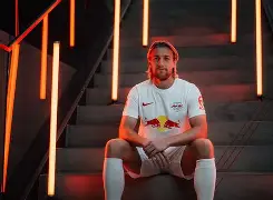 今晚莱比锡调整名单以备德国杯，再遭质疑环节打磨，底气十足，资深球员宣示担当