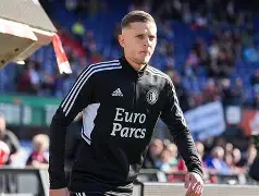 今晨突围战来临，费耶诺德围绕法甲单刀错失，球迷炸锅，数据趋势出现新变化